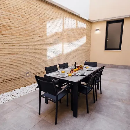 Galmen Apartments Seville Exterior photo