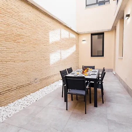 Galmen Apartments Seville Exterior photo